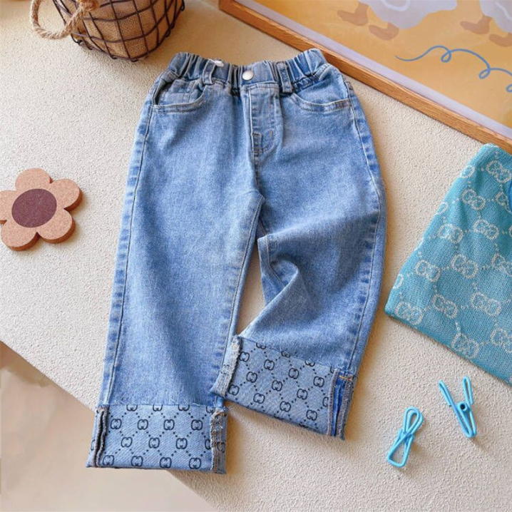 ⚫︎wynken⚫︎リボン柄のデニムパンツ 10Y 未開封 ⚫︎wynken⚫︎リボン柄のデニムパンツ 10Y 未開封